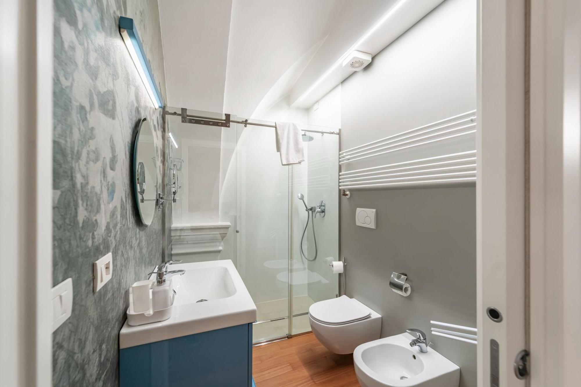Modern Flat - Borgonuovo 23 Bolonha Exterior foto